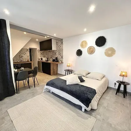 Apartment Equipe Avec Parking *